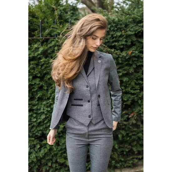 Traje gris de tres piezas a medida para mujer con cuadros Príncipe de Gales - Image 2