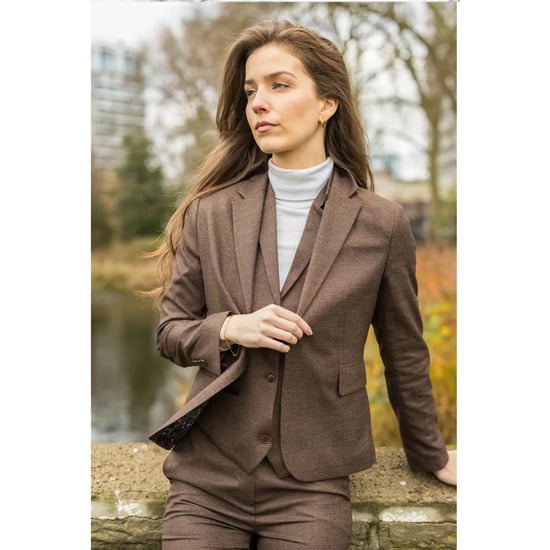 Traje de tres piezas marrón para mujer, entallado, con cuadros Príncipe de Gales - Image 6