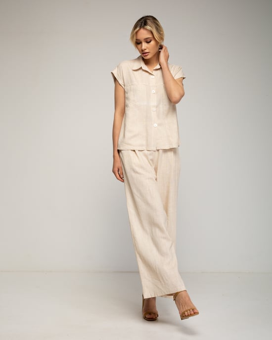 Blusa de bolsillos en el pecho - Image 4