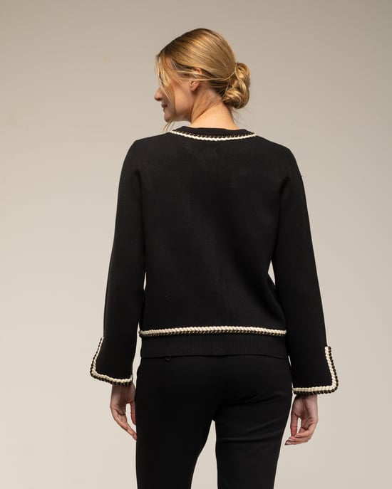 Chaqueta de punto con  botones dorados - Image 2
