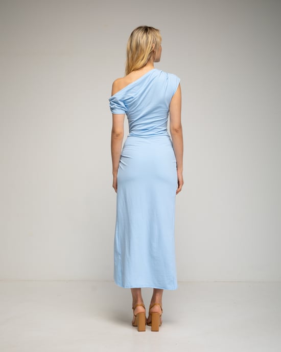 Vestido de cuello asimetrico - Image 3