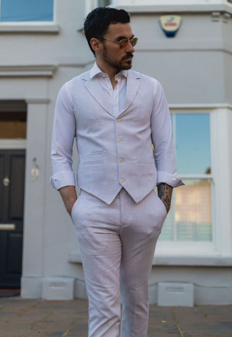 Conjunto de Dos Piezas para Hombre en Lino Gris Formales con Chaleco y Pantalones de Verano - Image 4