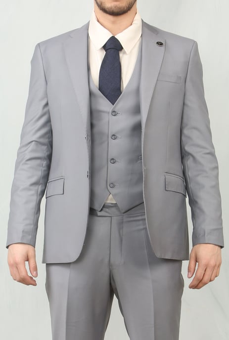 Traje Clásico Formal para Hombre en Gris de 3 Piezas para Prom y Trabajo - Image 1