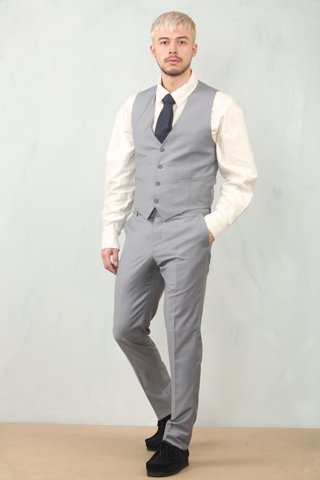 Traje Clásico Formal para Hombre en Gris de 3 Piezas para Prom y Trabajo - Image 6
