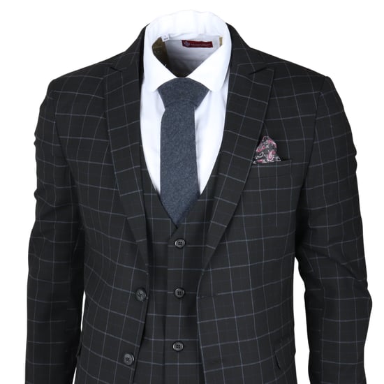 Traje de tres piezas ajustado para hombre con cuadros negros - Image 4
