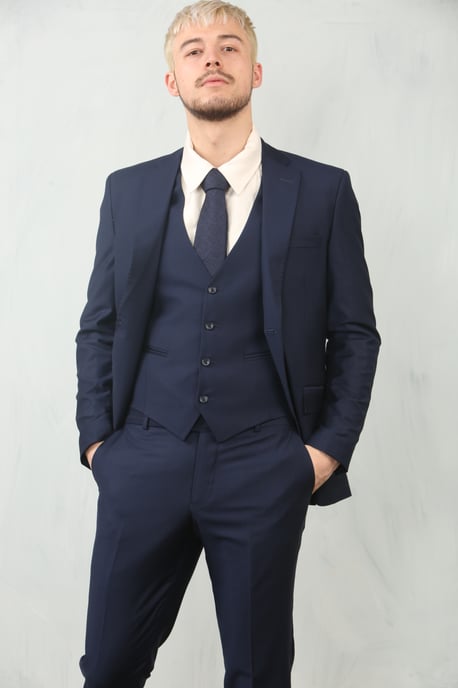 Traje Clásico Formal de Tres Piezas para Hombre en Color Marino - Image 1