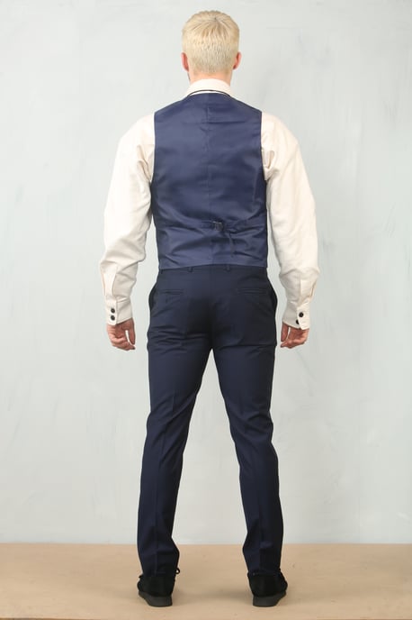 Traje Clásico Formal de Tres Piezas para Hombre en Color Marino - Image 6