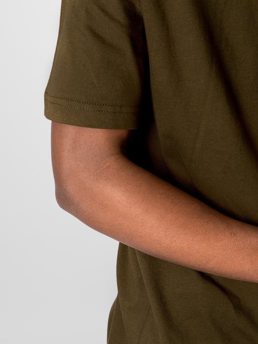 Camiseta oversize - Oliva - Image 5