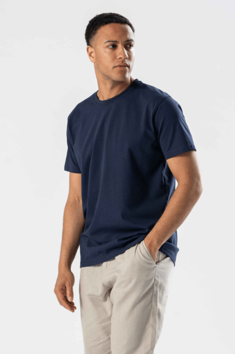 Camiseta regular - Azul marino - Image 2