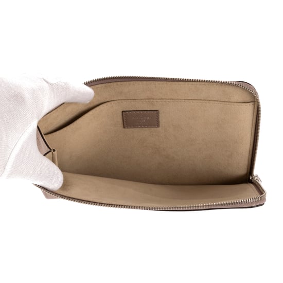 Louis Vuitton Pochette Jour PM en Gris topo Piel de becerro - Image 6