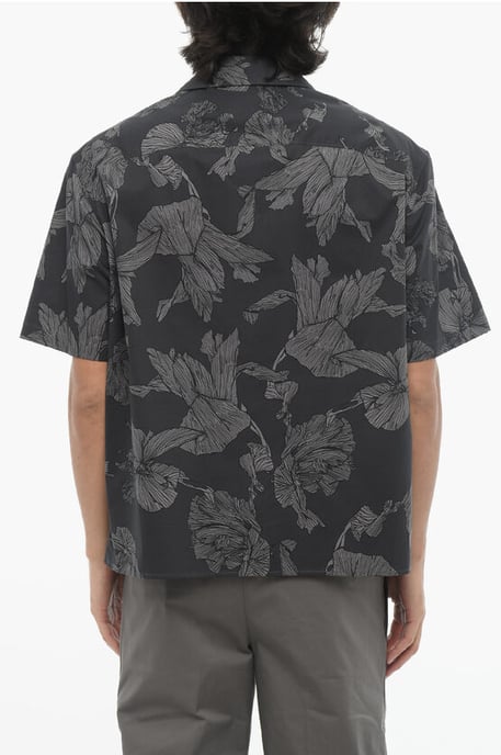 Camisa de corte cuadrado con estampado floral y cierre oculto en gris - Image 2