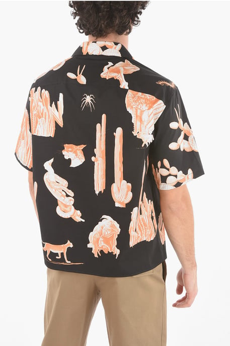 Camisa de manga corta con cuello campero de BURNING MAN en negro - Image 2