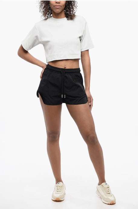 Shorts de nailon CRISPY con banda lateral de malla en negro - Image 4