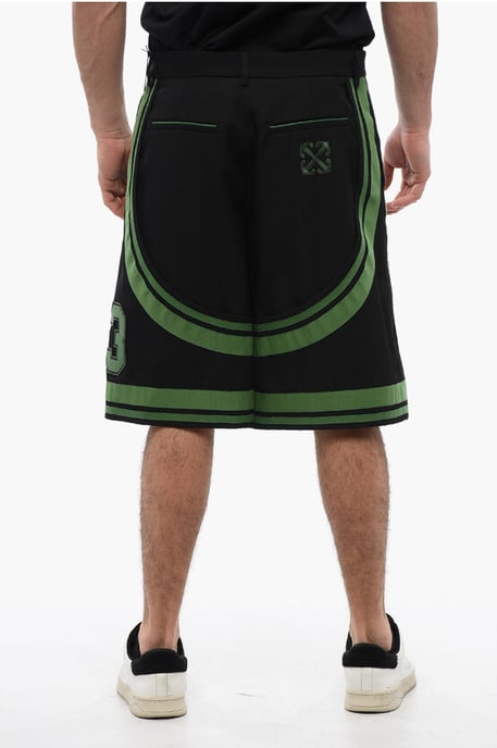 Pantalones cortos VARSITY con parches y detalles de cinta en negro - Image 2
