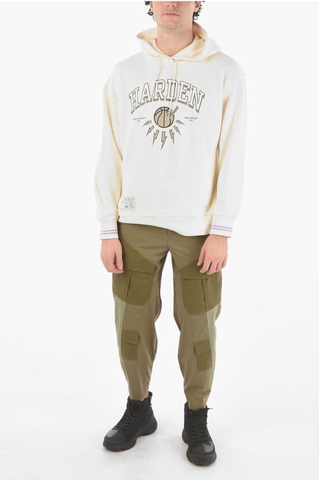 Sudadera con capucha de ajuste fácil JAMES HARDEN x NEIL BARRETT con logotipo estampado en beige - Image 4