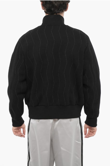 Sudadera bordada de corte entallado con cierre de cremallera en color negro - Image 2