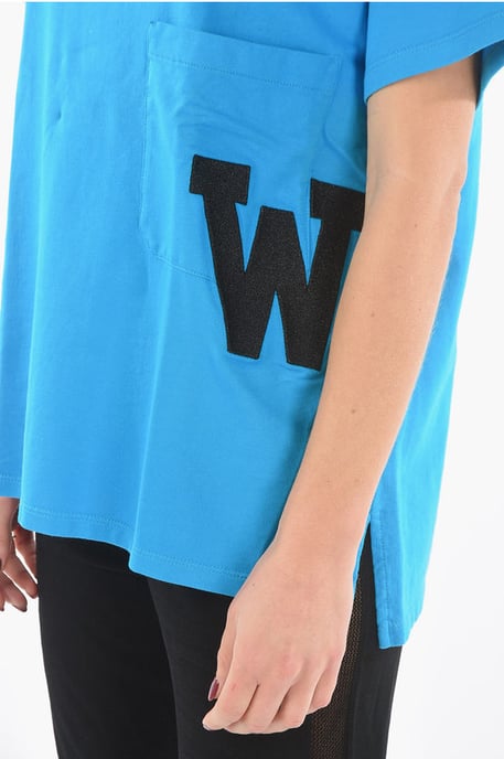 Camiseta maxi de cuello redondo con monograma de parche en azul - Image 3