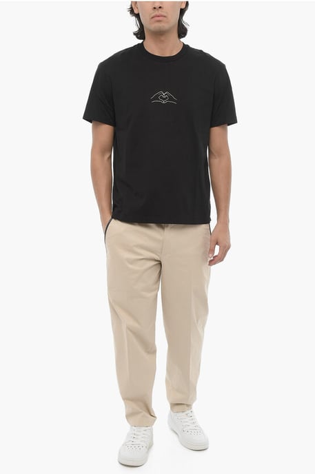 Camiseta de algodón con cuello redondo y estampado en color negro - Image 4