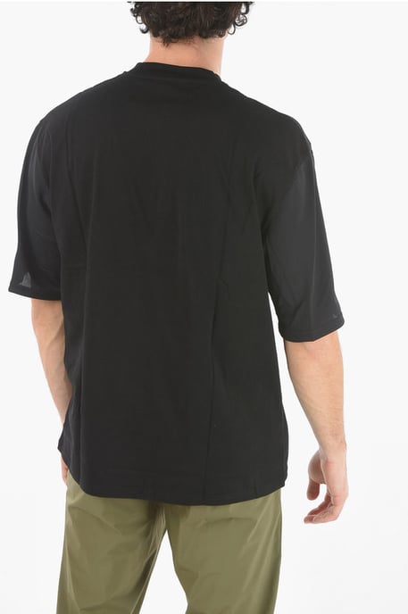 Camiseta universitaria MUSIC BOLT con banda en contraste en negro - Image 2
