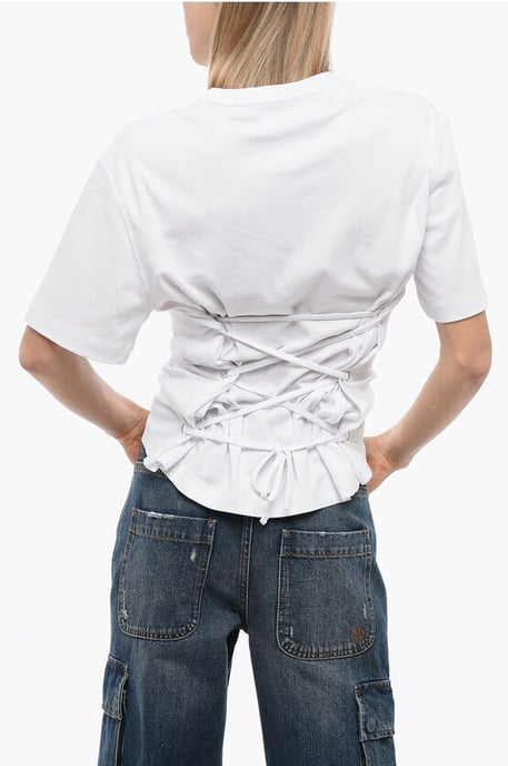 Camiseta TOMIOK con detalle de encaje en la parte trasera en blanco - Image 2