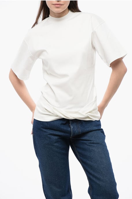 Camiseta de cuello redondo de color liso en blanco - Image 1