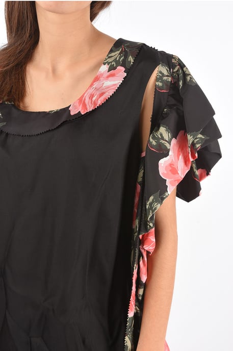Vestido largo de seda con estampado floral y hombros descubiertos MM0 en negro - Image 3