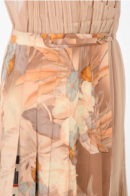 Vestido largo asimétrico de acordeón en mezcla de seda con estampado floral de MMO en beige - Image 4