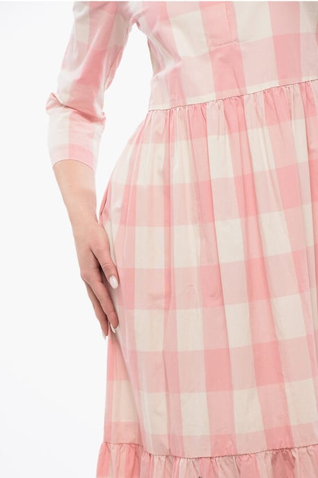 Vestido largo de cuadros en blanco y rosa - Image 4