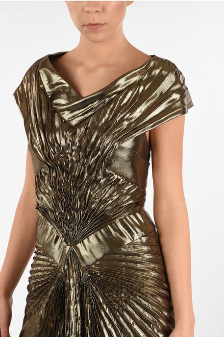 Vestido estilo imperio drapeado de piel sintética metalizada en dorado - Image 3