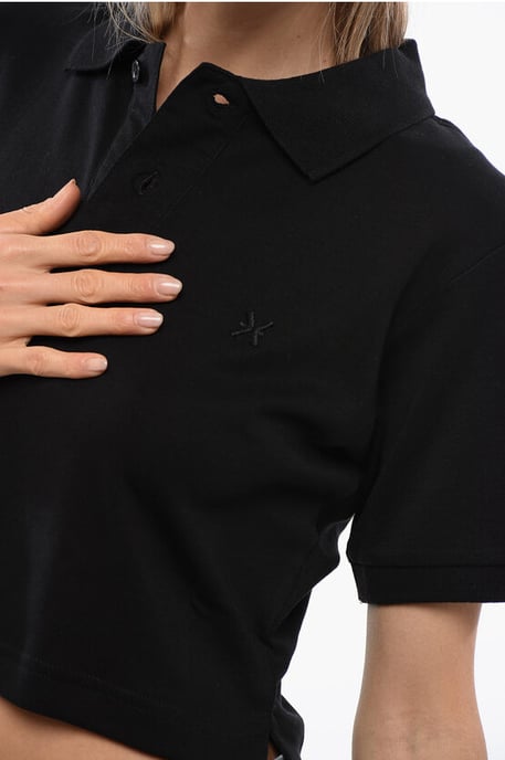 Polo corto AICARDI con bordado tono sobre tono en negro - Image 3