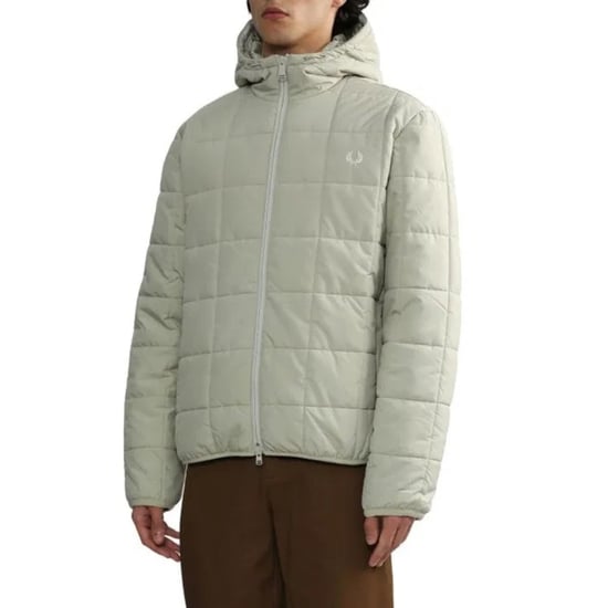 Chaqueta aislante Fred Perry con detalle de cuadrícula en blanco ostra claro - Image 3