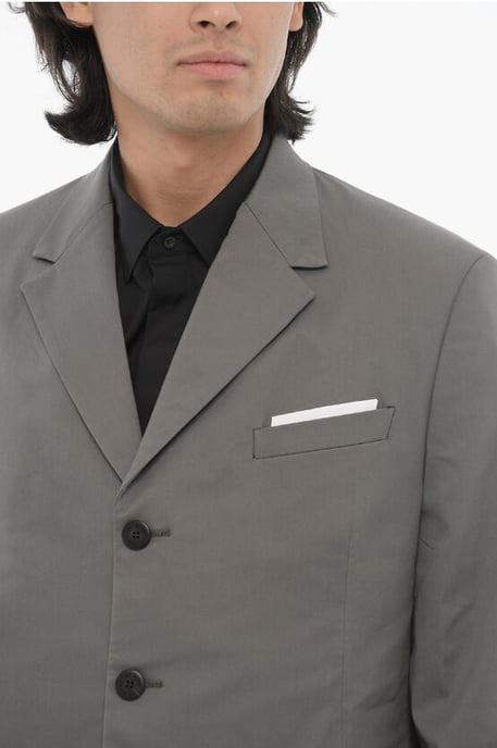 Blazer de 2 botones con solapa, aberturas laterales y muesca en gris - Image 3