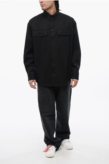 Camisa utilitaria con botones en color negro - Image 4