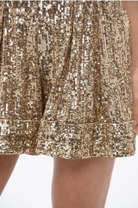 Shorts dorados de cintura alta con lentejuelas y doble pliegue - Image 3