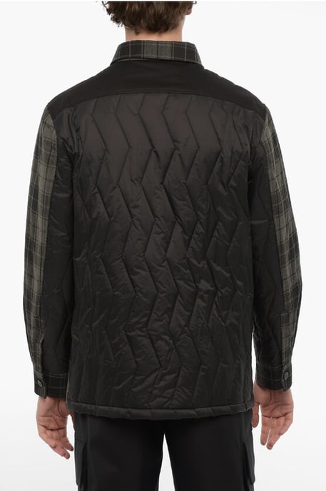 Camisa acolchada de cuadros con doble bolsillo en el pecho en Nero, Grigio - Image 2