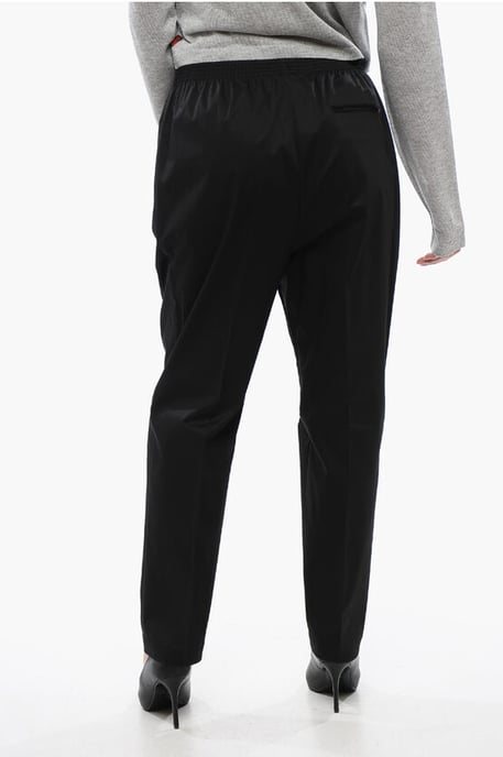 Pantalón chino militar con cintura elástica en negro - Image 2