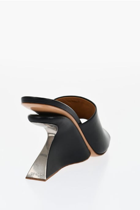 Mules JUG de punta abierta con cuña de 10 cm en color negro - Image 2