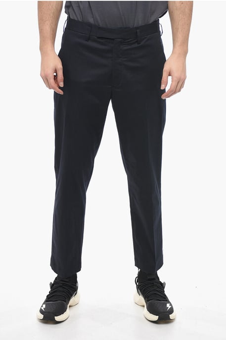 Pantalones JAMIE de corte entallado con trabillas para cinturón en azul - Image 1