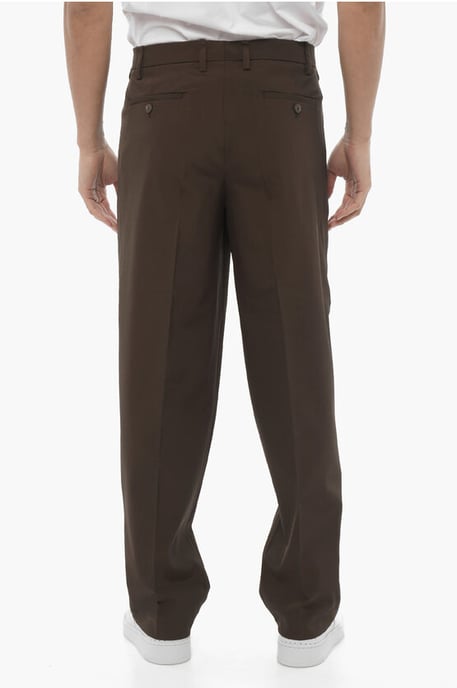 Pantalones rectos ajustados con pinzas en marrón - Image 4