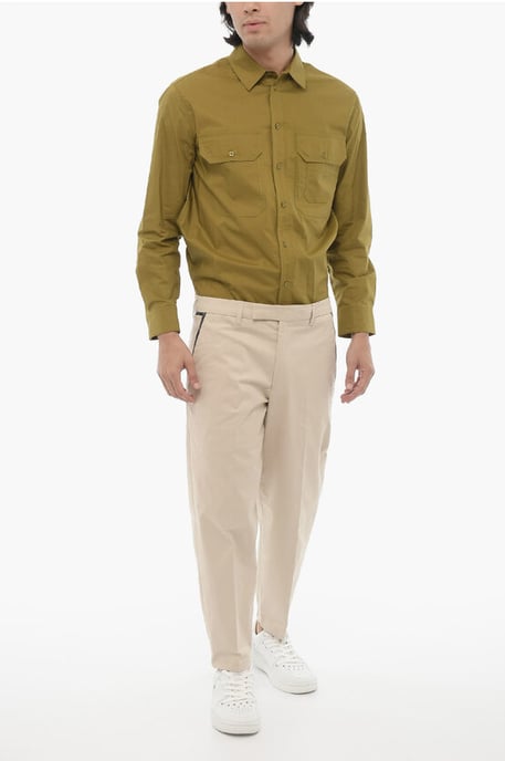 Pantalones de corte regular y ajustado con trabillas para cinturón en beige - Image 4