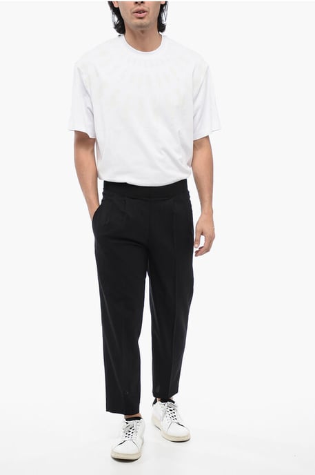 Pantalones de mezcla de lino de corte cónico con doble pliegue en negro - Image 4