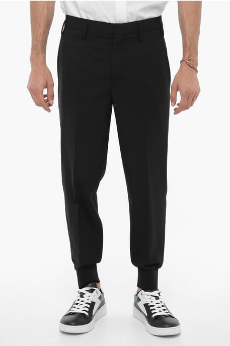 Pantalones casuales JACK de tiro bajo y corte ajustado en negro - Image 1