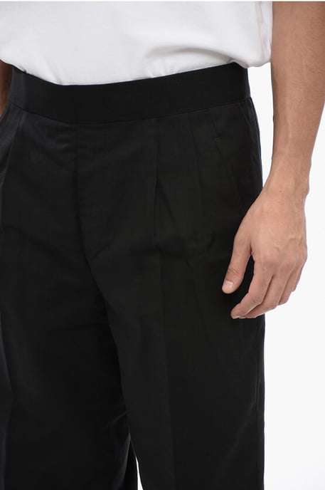 Pantalones de mezcla de lino de corte cónico con doble pliegue en negro - Image 3