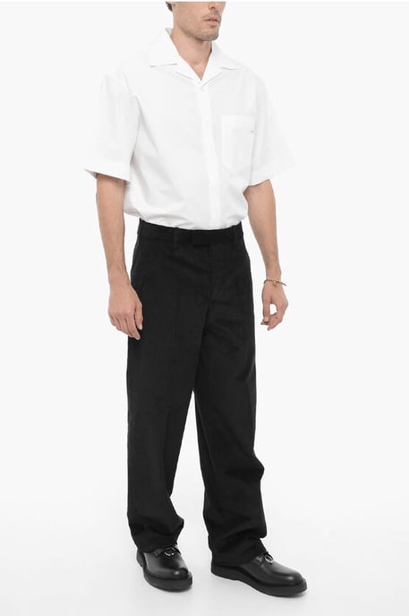 Pantalones holgados de pana en color negro - Image 4