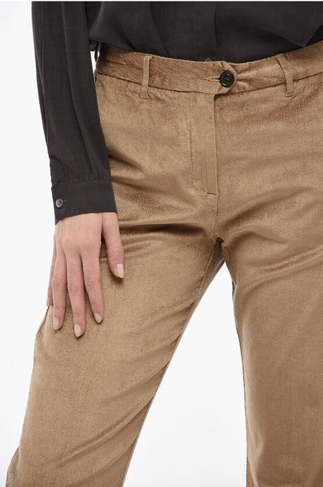 Pantalones anchos de pana en beige - Image 3