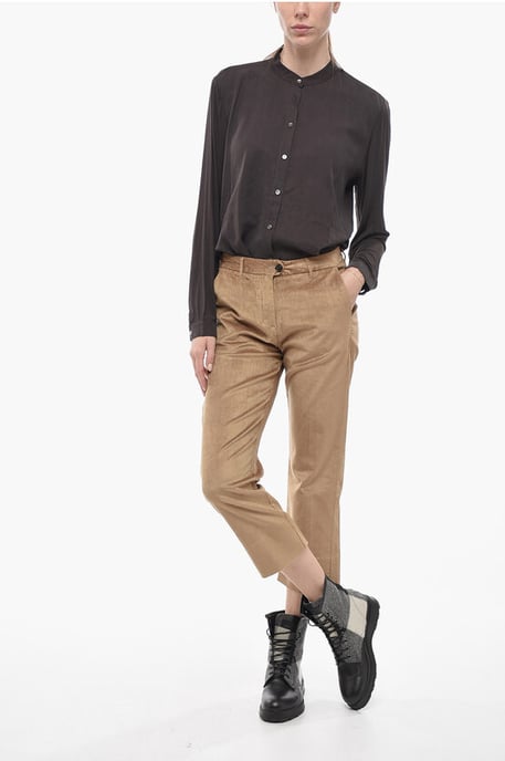 Pantalones anchos de pana en beige - Image 4