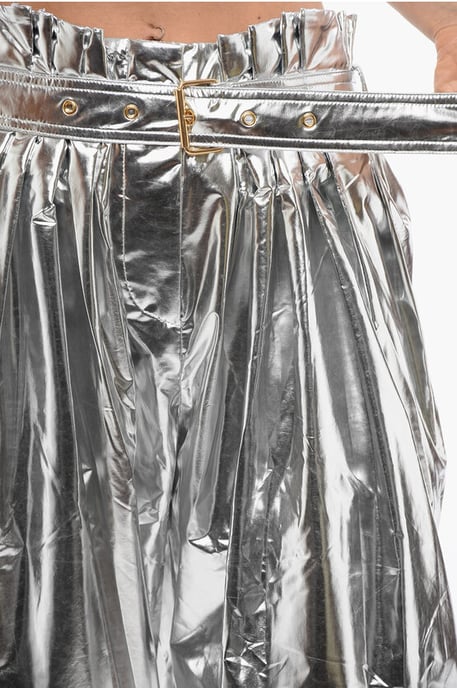 Pantalones holgados de cintura alta con pliegues y efecto metalizado en color plata - Image 3
