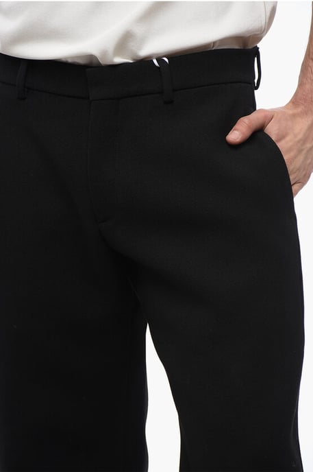 Pantalones rectos de lana en color negro - Image 3