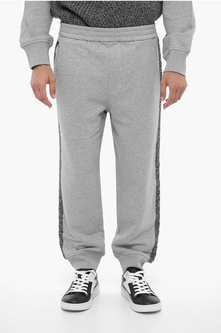 Joggers holgados con bandas laterales de lana en gris - Image 1