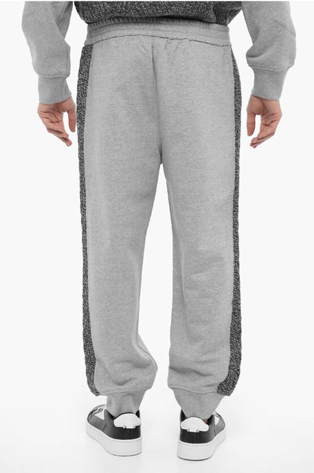 Joggers holgados con bandas laterales de lana en gris - Image 2